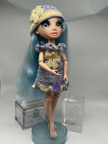 Complete outfit for rainbow - complete,